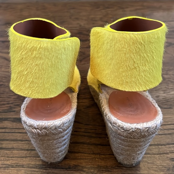 Celine Paris Yellow Calfskin Espadrilles Size 6 - Picture 4 of 7